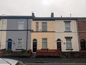 NOW LET:35 Canning St Bury-3 bed family home